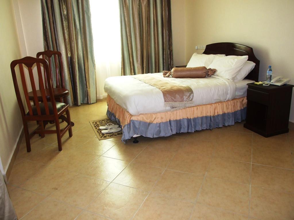Grace Land Hotel Arusha Bilik gambar